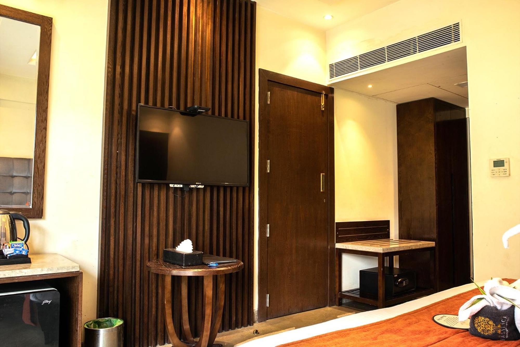 Basilica Resort - Where Luxury Redefines Mahābaleshwar Eksteriør billede