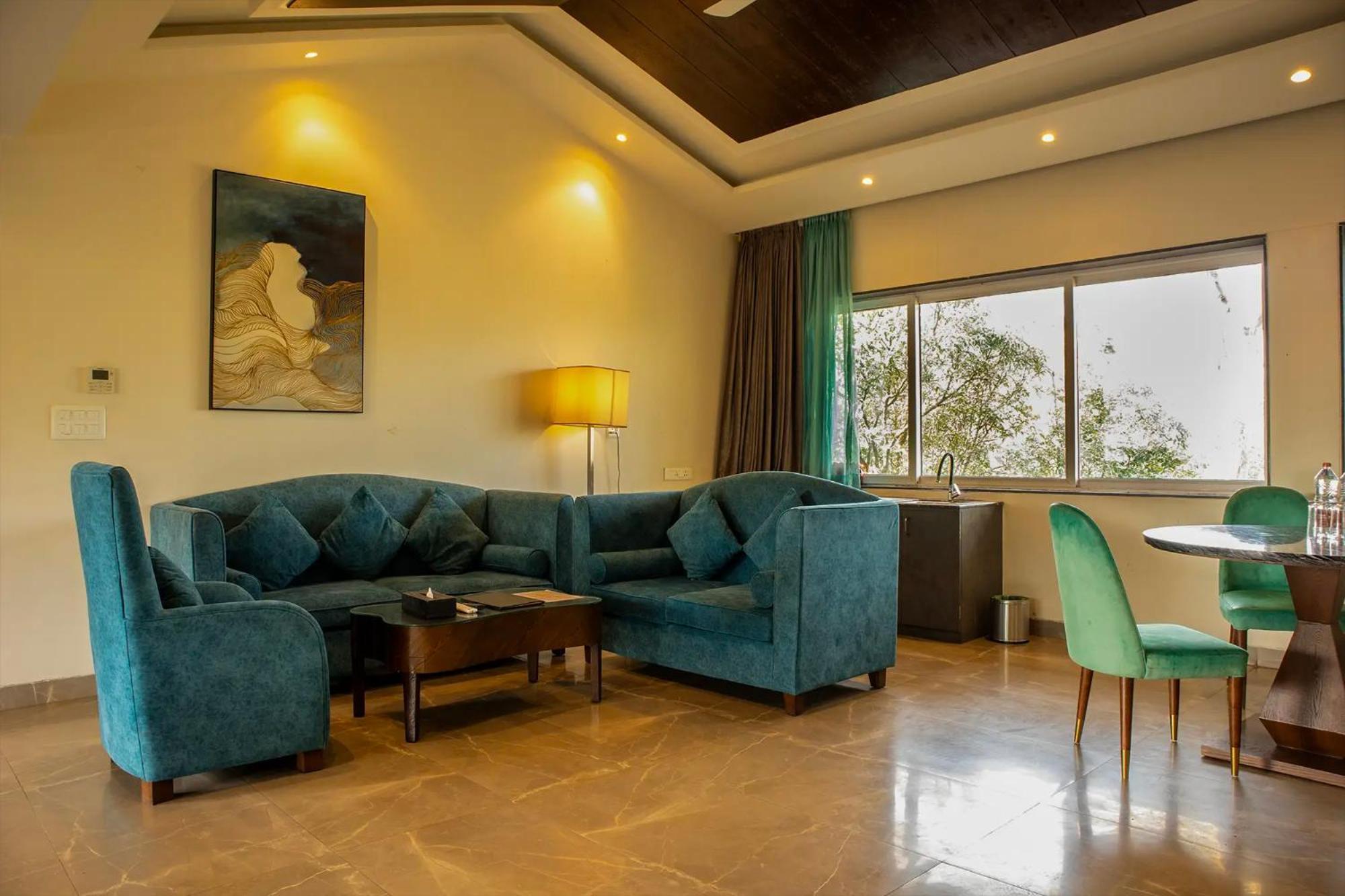 Basilica Resort - Where Luxury Redefines Mahābaleshwar Eksteriør billede