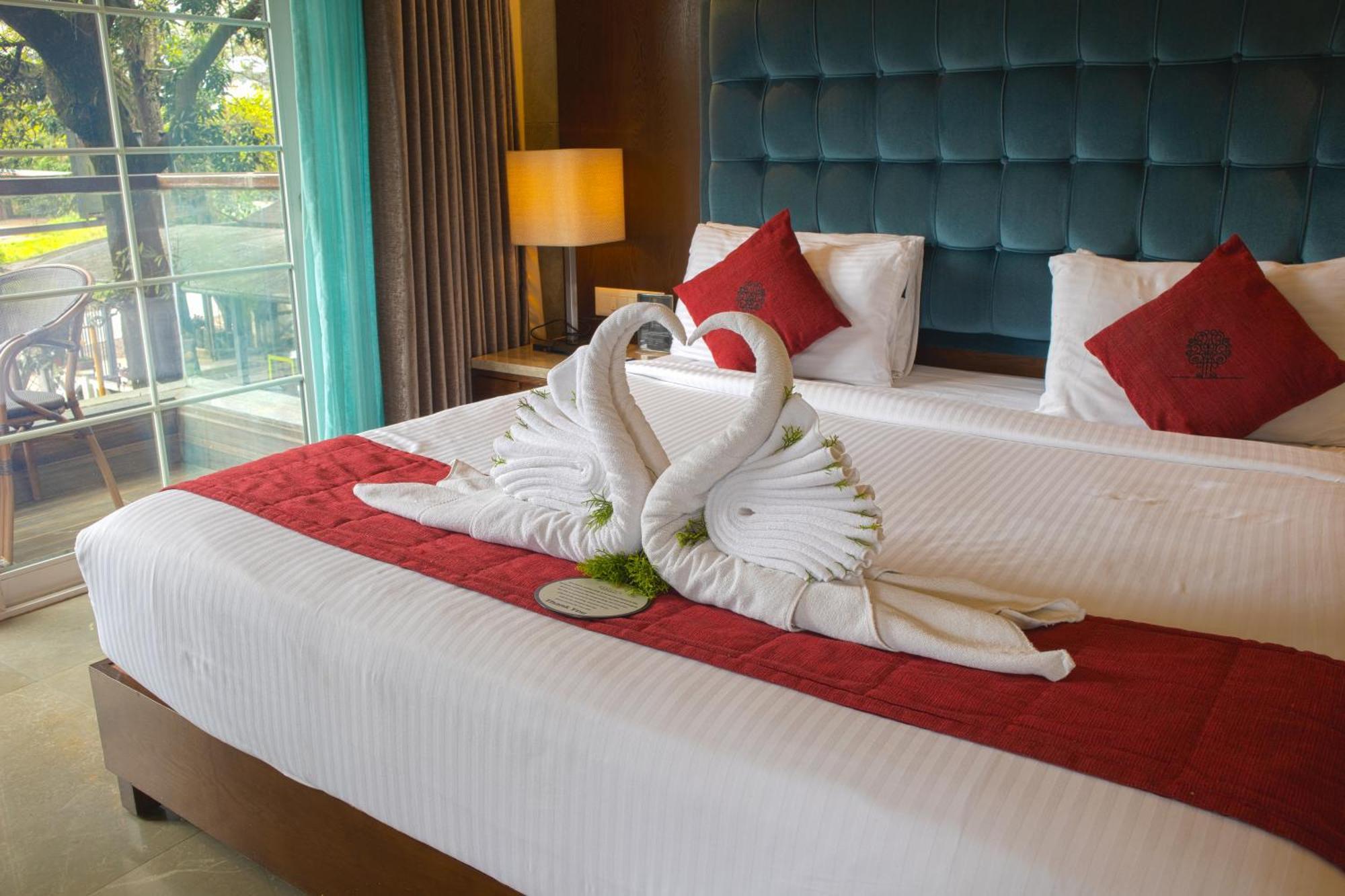 Basilica Resort - Where Luxury Redefines Mahābaleshwar Eksteriør billede