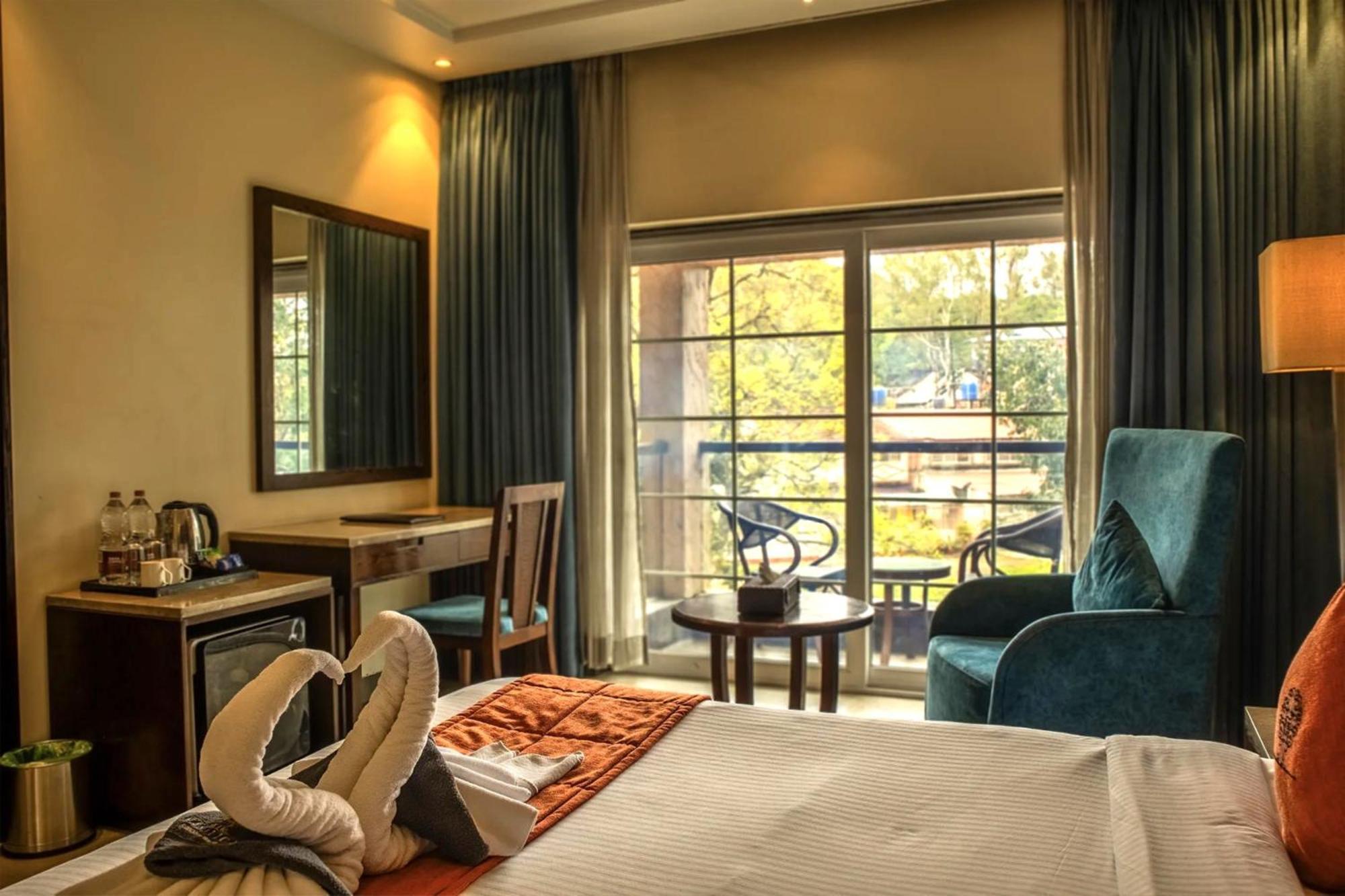 Basilica Resort - Where Luxury Redefines Mahābaleshwar Eksteriør billede